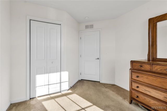 694 Pleasant View Drive, Lancaster, NY 14068