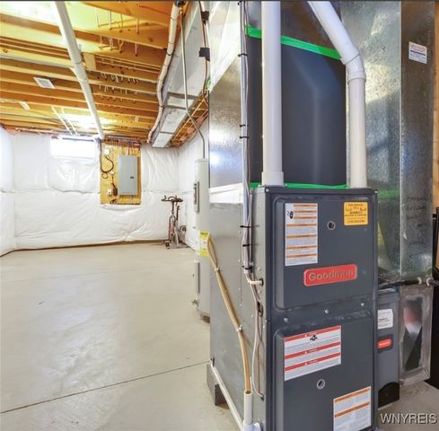 694 Pleasant View Drive, Lancaster, NY 14068