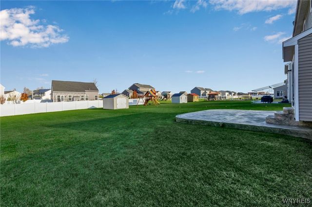 694 Pleasant View Drive, Lancaster, NY 14068