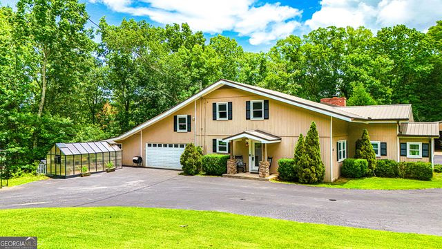 11 Edgewater Court, Griffin, GA 30223