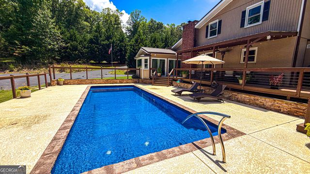 11 Edgewater Court, Griffin, GA 30223