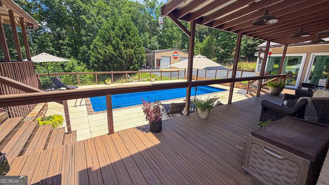 11 Edgewater Court, Griffin, GA 30223
