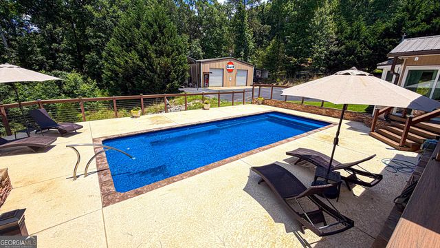 11 Edgewater Court, Griffin, GA 30223