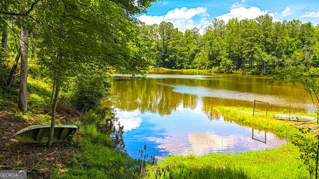 11 Edgewater Court, Griffin, GA 30223