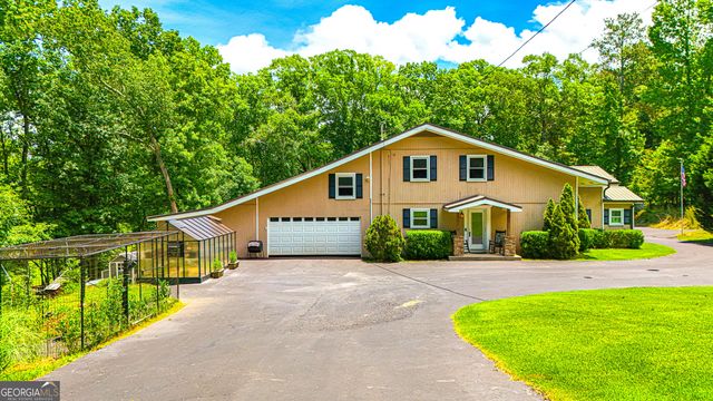 11 Edgewater Court, Griffin, GA 30223