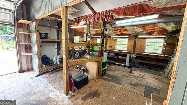 11 Edgewater Court, Griffin, GA 30223