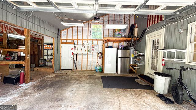 11 Edgewater Court, Griffin, GA 30223