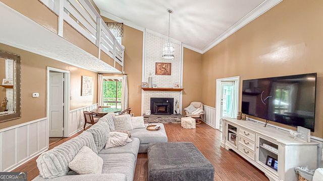 11 Edgewater Court, Griffin, GA 30223