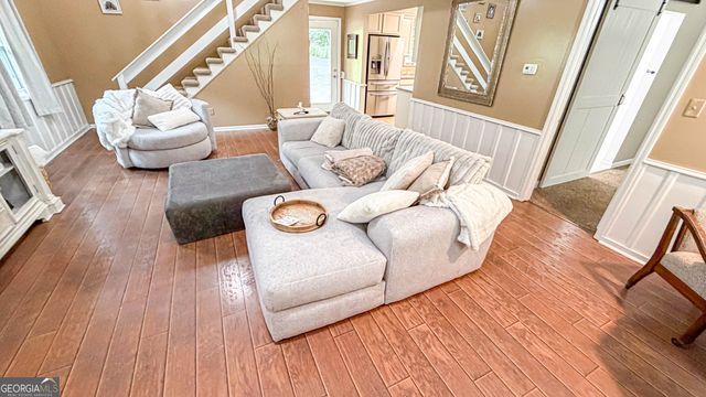 11 Edgewater Court, Griffin, GA 30223