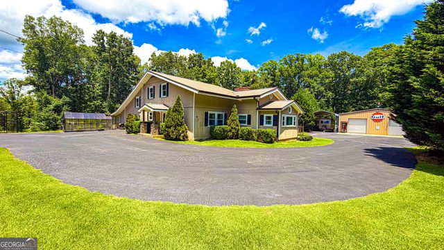 11 Edgewater Court, Griffin, GA 30223