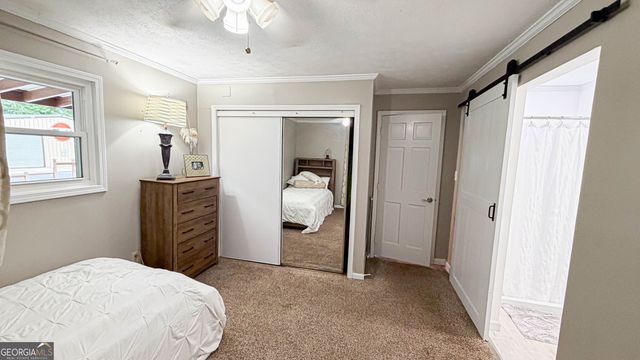 11 Edgewater Court, Griffin, GA 30223
