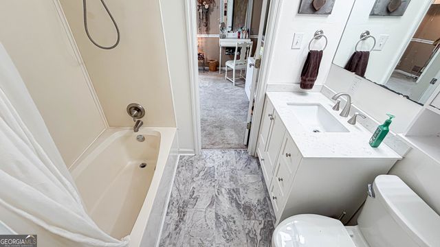 11 Edgewater Court, Griffin, GA 30223