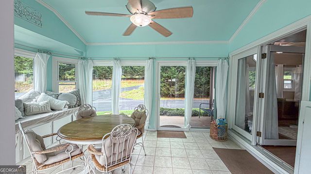11 Edgewater Court, Griffin, GA 30223