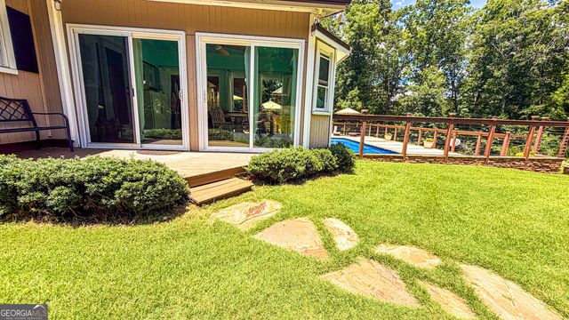 11 Edgewater Court, Griffin, GA 30223