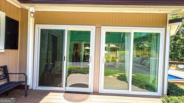 11 Edgewater Court, Griffin, GA 30223
