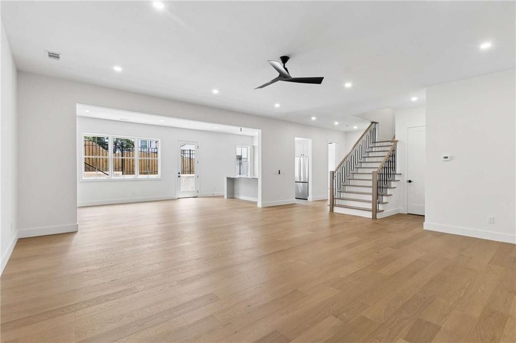 Image 50 of property listing at 3035 Parkridge Drive NE, Brookhaven, GA 30319