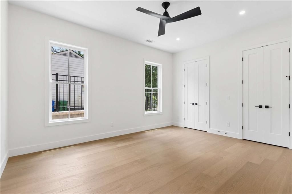 Image 58 of property listing at 3035 Parkridge Drive NE, Brookhaven, GA 30319
