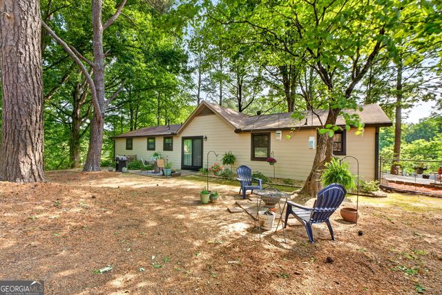 3901 Erica Circle, Douglasville, GA 30135