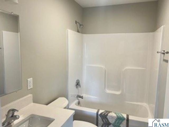 3109 Scotch Lane, Mankato, MN 56001