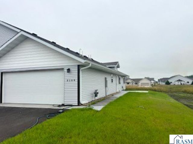 3109 Scotch Lane, Mankato, MN 56001
