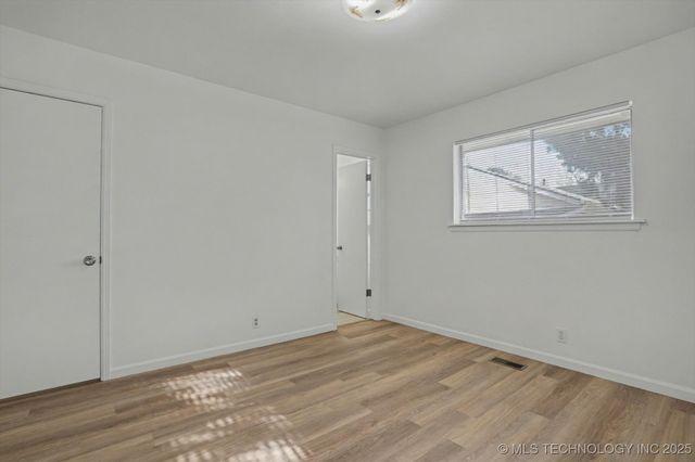 2506 E 51st Street, Tulsa, OK 74105