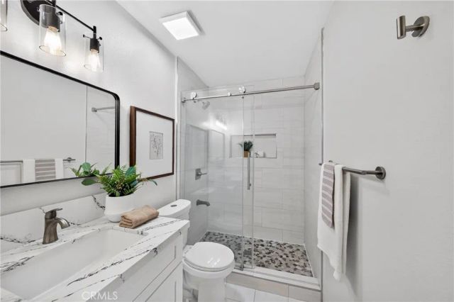 4810 Daroca Way, Buena Park, CA 90621