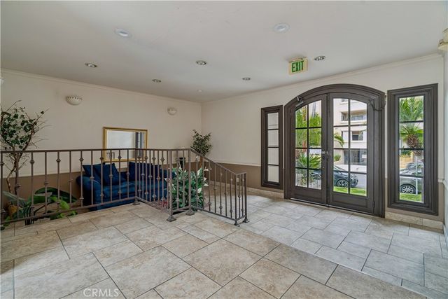 4637 Willis Avenue 306, Sherman Oaks, CA 91403