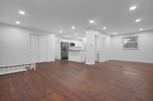 4795 Colonel Perry Drive, Columbus, OH 43229