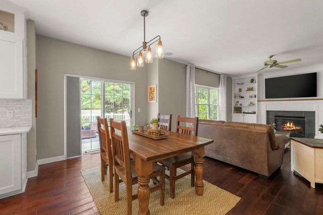 1202 Tamarack Way, Verona, WI 53593