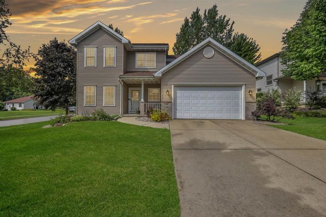 1202 Tamarack Way, Verona, WI 53593