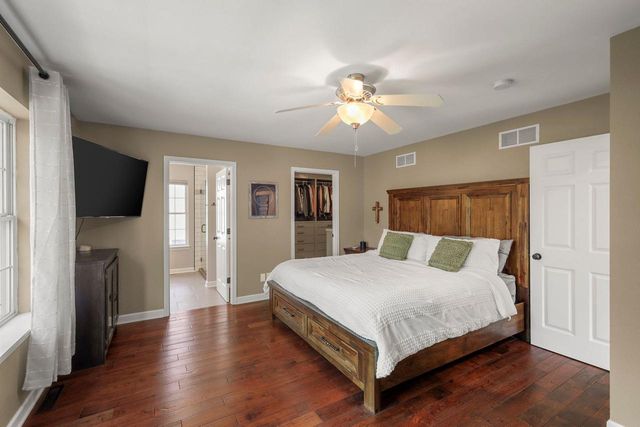 1202 Tamarack Way, Verona, WI 53593