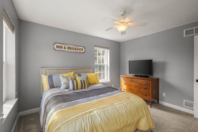 1202 Tamarack Way, Verona, WI 53593