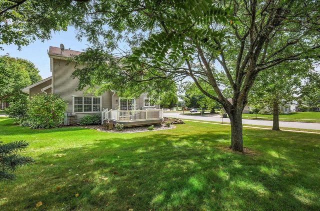 1202 Tamarack Way, Verona, WI 53593