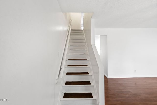 28 Riverwalk Terrace, Durham, NC 27704