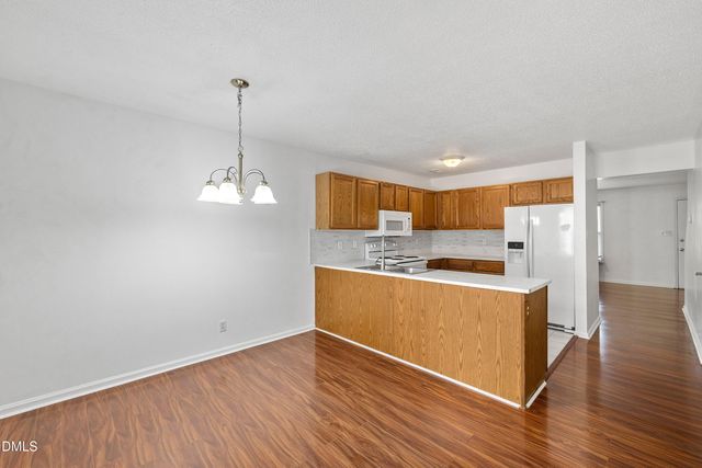 28 Riverwalk Terrace, Durham, NC 27704