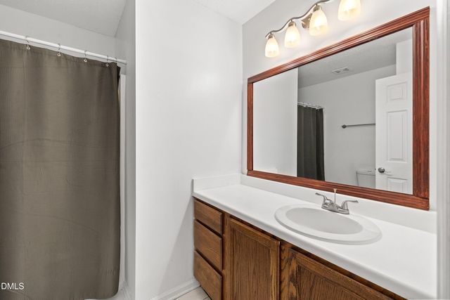 28 Riverwalk Terrace, Durham, NC 27704