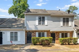 28 Riverwalk Terrace, Durham, NC 27704