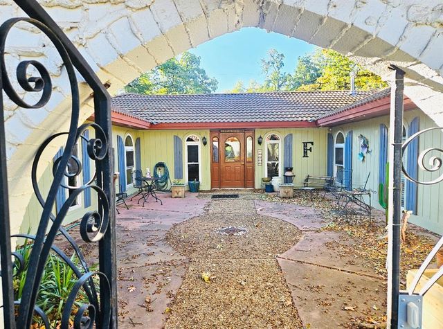 8216 Golden Oaks Road, Oklahoma City, OK 73127