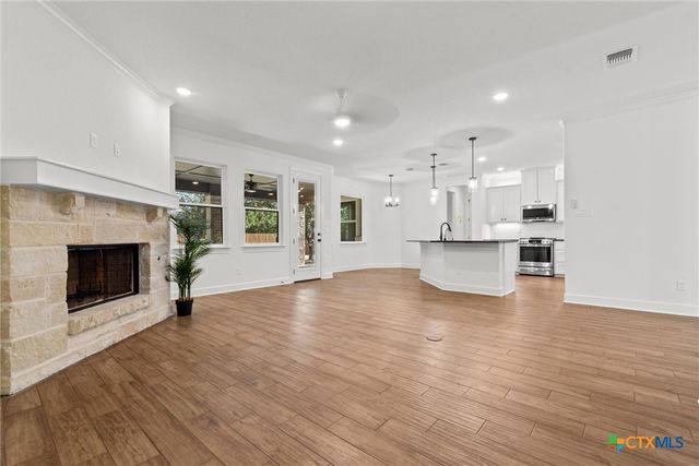 4113 Turning Leaf Drive, Nolanville, TX 76559