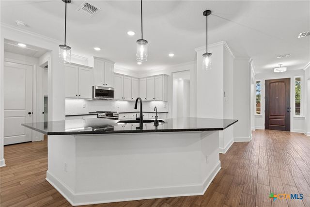 4113 Turning Leaf Drive, Nolanville, TX 76559