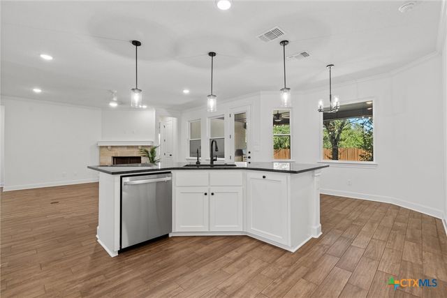 4113 Turning Leaf Drive, Nolanville, TX 76559