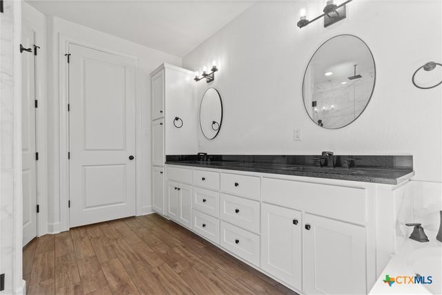 4113 Turning Leaf Drive, Nolanville, TX 76559