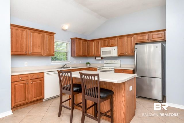 2136 Spring Grove Court, Mobile, AL 36695