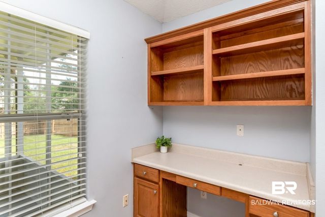 2136 Spring Grove Court, Mobile, AL 36695