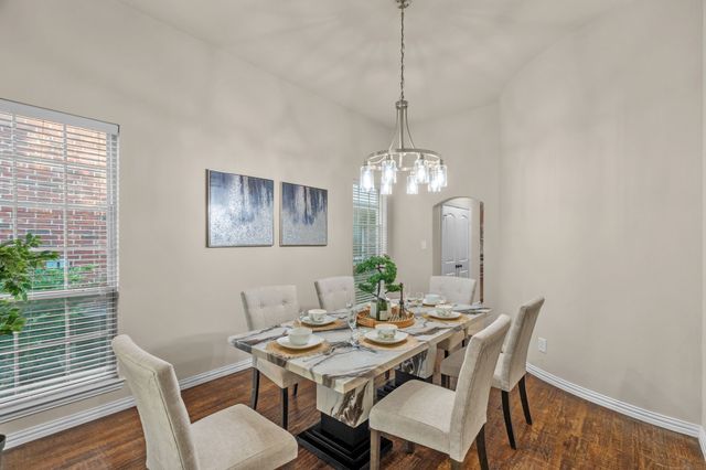 2800 Cole Castle Drive, Lewisville, TX 75056