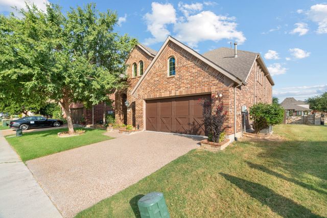 2800 Cole Castle Drive, Lewisville, TX 75056