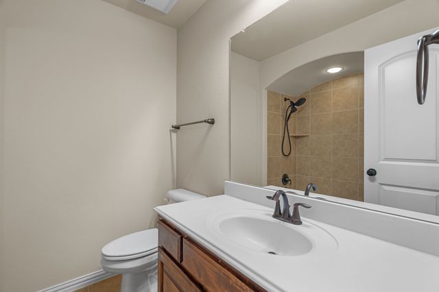 2800 Cole Castle Drive, Lewisville, TX 75056