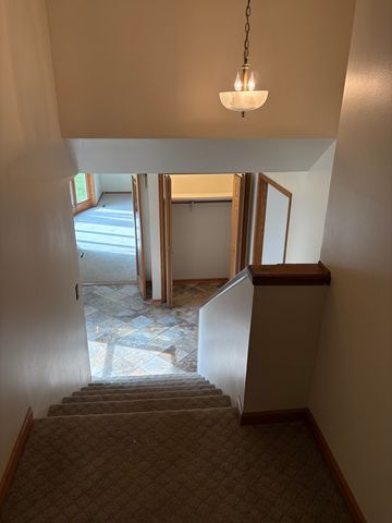 1209 Appaloosa Trail, Mchenry, IL 60051