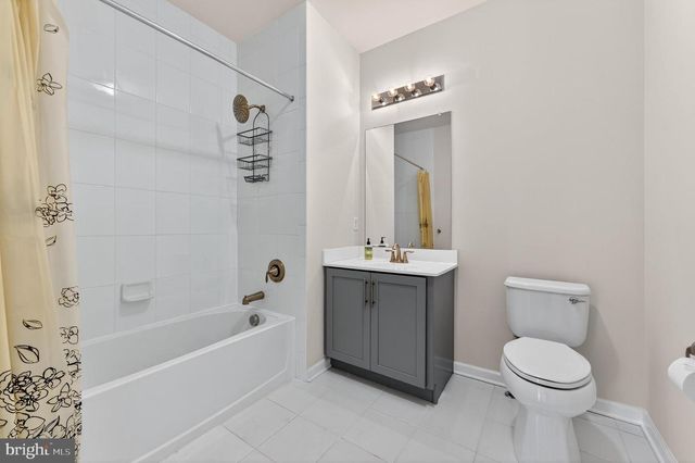 938 CAMPBELL ST, South Plainfield, NJ 07080