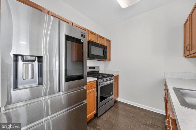 938 CAMPBELL ST, South Plainfield, NJ 07080